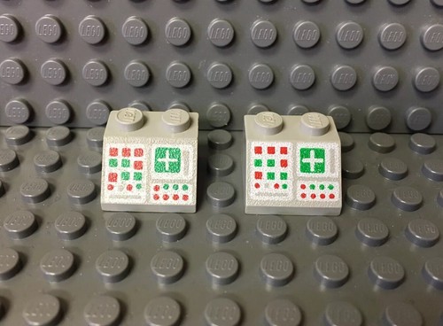 Lego pendenza grigia - 45, 2x2