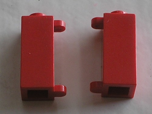 Lego red shutter holder - 2,